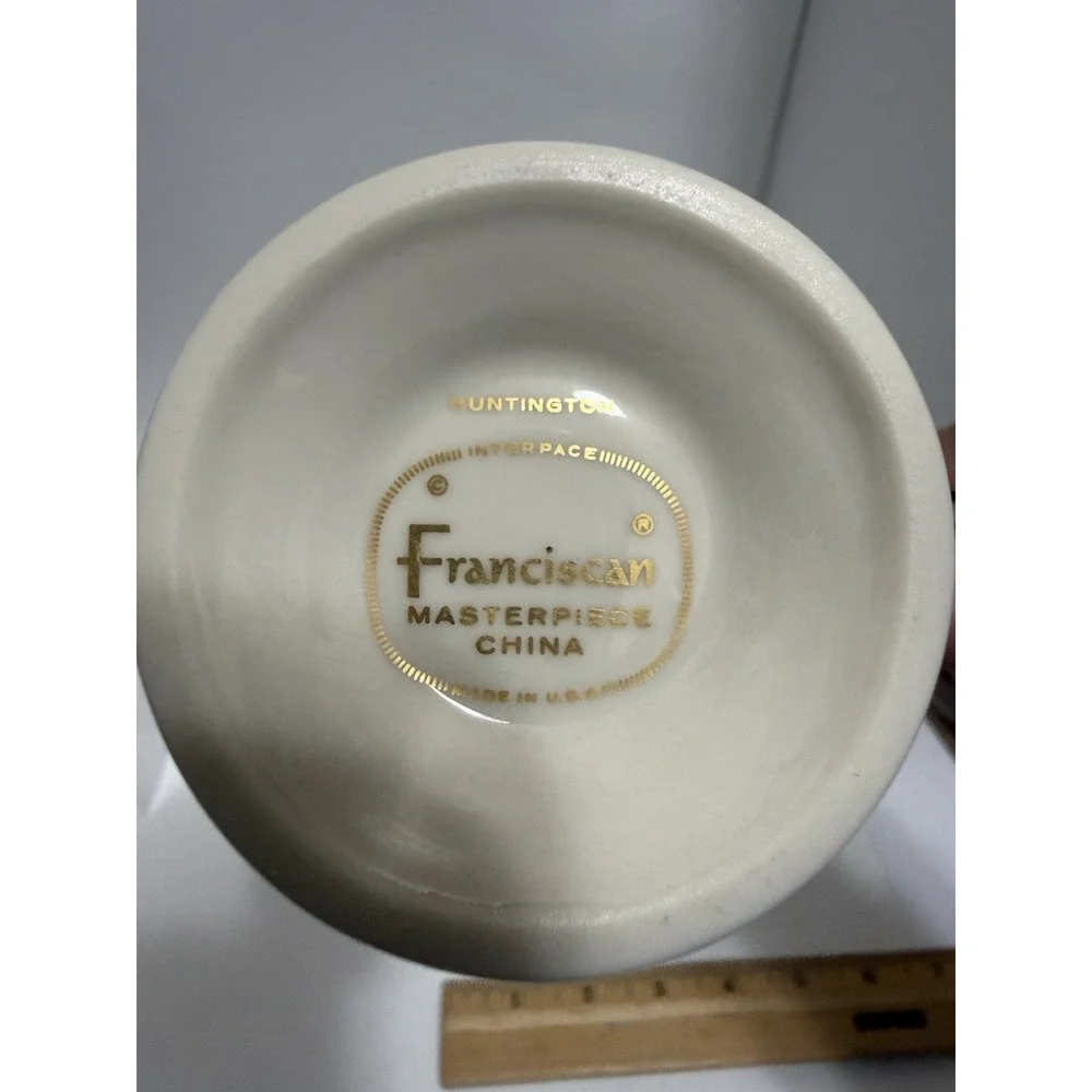 FRANCISCAN‎ HUNTINGTON CREAMER 8 OZ PLATINUM HANDLE & PLATINUM TRIM